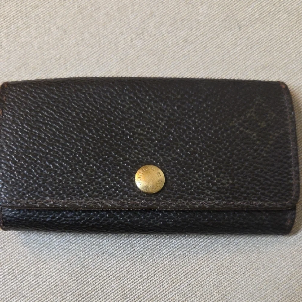 Louis Vuitton Vintage Key Holder 1970s